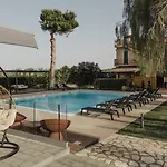 Seta Bed and Breakfast 4*