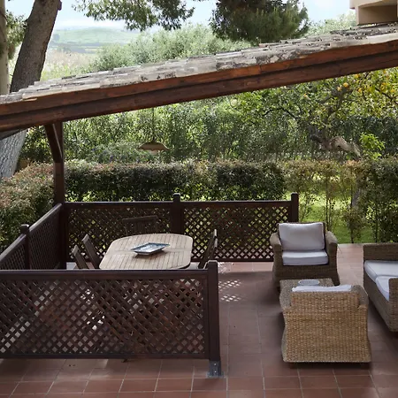 Seta Bed & Breakfast 4*