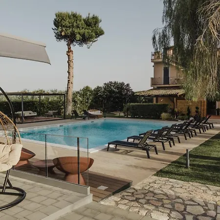 Seta Bed and Breakfast 4*